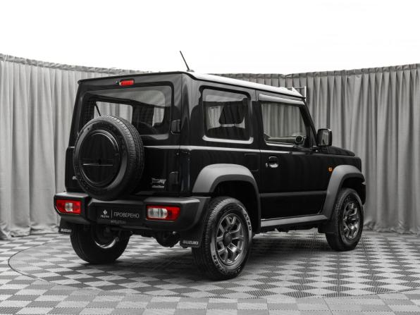 Suzuki Jimny IV с пробегом 2021 года, цена 3 580 000 рублей, 4476 км, внедорожник, Автокод Объявления