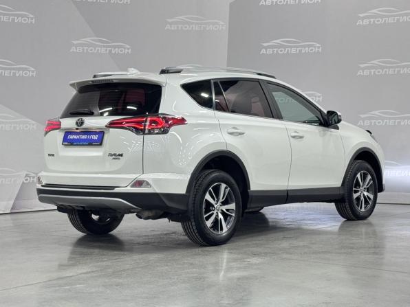 Toyota RAV4 IV (XA40) Рестайлинг с пробегом 2017 года, цена 2 460 000 рублей, 188000 км, внедорожник, Автокод Объявления