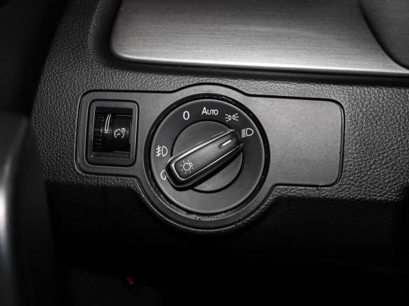 Volkswagen Passat B7 с пробегом 2014 года, цена 1 099 000 рублей, 222611 км, седан, Автокод Объявления