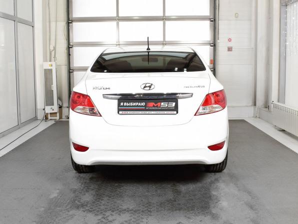Hyundai Solaris I с пробегом 2013 года, цена 1 049 995 рублей, 92308 км, седан, Автокод Объявления