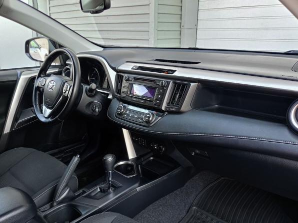 Toyota RAV4 IV (XA40) Рестайлинг с пробегом 2019 года, цена 2 360 000 рублей, 139452 км, внедорожник, Автокод Объявления