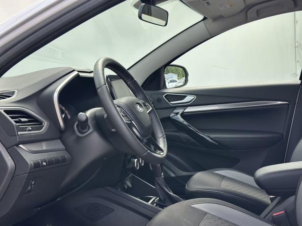 Lada (ВАЗ) Vesta I Рестайлинг (NG) с пробегом 2024 года, цена 1 500 000 рублей, 8006 км, седан, Автокод Объявления