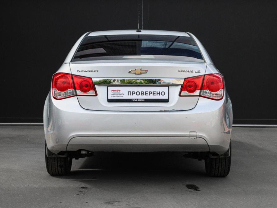 Chevrolet Cruze I Рестайлинг Москва  - изображение 5