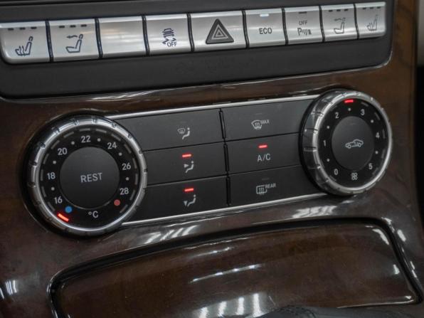 Mercedes-Benz SLK-Класс III (R172) с пробегом 2012 года, цена 2 459 000 рублей, 68632 км, родстер, Автокод Объявления