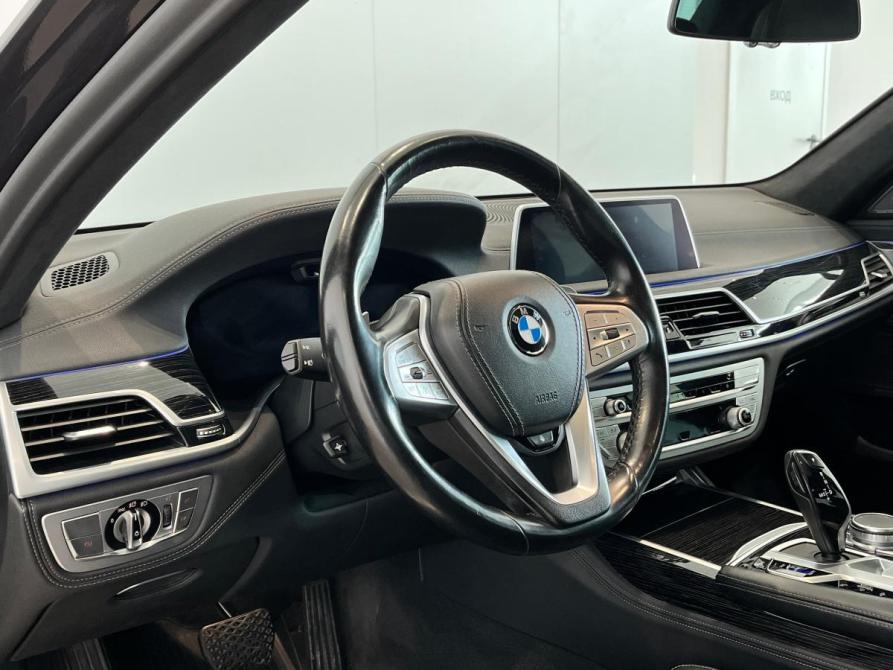 BMW 7 серии VI (G11/G12) Рестайлинг Волгоград  - изображение 40