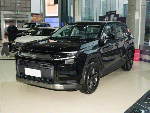 Новый Toyota RAV4 VI (XA60) 2025 года, цена 4 740 000 рублей, внедорожник, Автокод Объявления