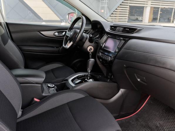 Nissan Qashqai II Рестайлинг с пробегом 2019 года, цена 2 248 000 рублей, 107039 км, внедорожник, Автокод Объявления