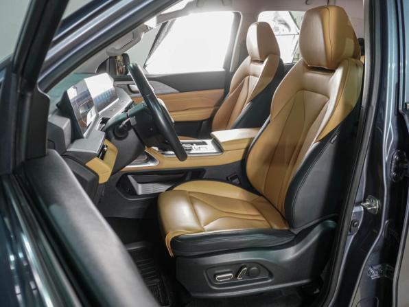 Changan Hunter Plus с пробегом 2024 года, цена 2 449 000 рублей, 76894 км, offers.body_type.unknown, Автокод Объявления