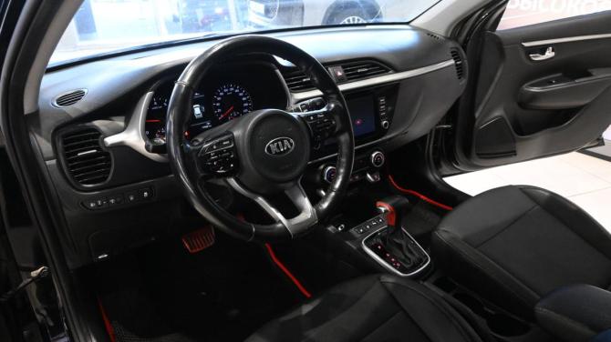 Kia Rio IV Рестайлинг с пробегом 2021 года, цена 1 375 000 рублей, 174315 км, хэтчбек, Автокод Объявления