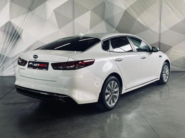 Kia Optima IV с пробегом 2017 года, цена 1 750 000 рублей, 61896 км, седан, Автокод Объявления