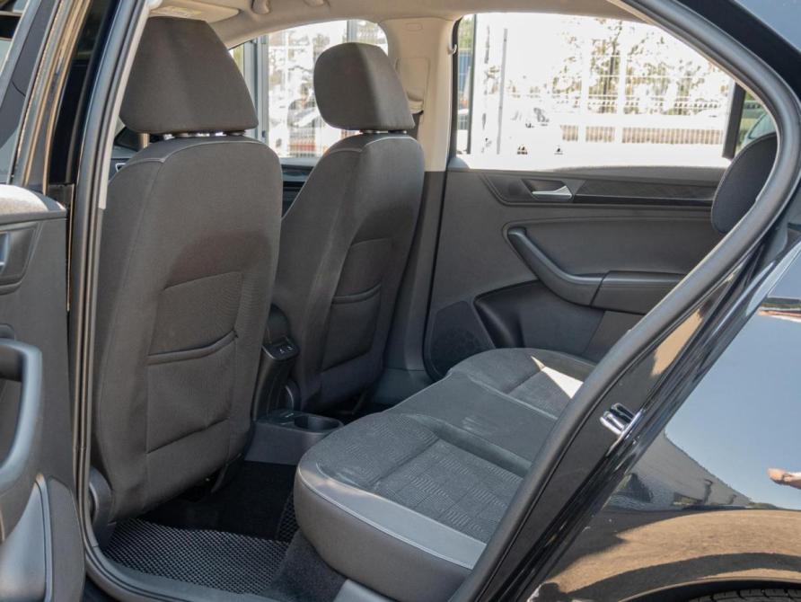 Volkswagen Polo V Рестайлинг Краснодар  - изображение 11