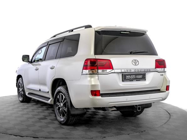 Toyota Land Cruiser 200 Series Рестайлинг 2 с пробегом 2016 года, цена 6 900 000 рублей, 74780 км, внедорожник, Автокод Объявления