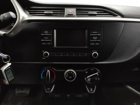 Kia Rio IV Рестайлинг с пробегом 2020 года, цена 1 750 000 рублей, 41908 км, седан, Автокод Объявления