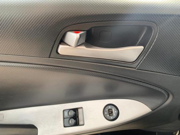 Hyundai Solaris I Рестайлинг с пробегом 2014 года, цена 1 049 000 рублей, 72000 км, хэтчбек, Автокод Объявления