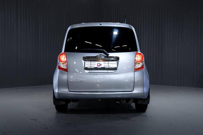 Toyota Ractis I с пробегом 2009 года, цена 660 000 рублей, 306642 км, хэтчбек, Автокод Объявления