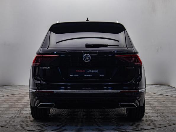 Volkswagen Tiguan II с пробегом 2019 года, цена 3 474 000 рублей, 81500 км, внедорожник, Автокод Объявления