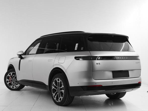 Lynk &amp; Co 900 с пробегом 2025 года, цена 7 769 000 рублей, 60 км, внедорожник, Автокод Объявления
