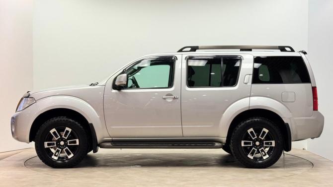 Nissan Pathfinder III Рестайлинг с пробегом 2012 года, цена 1 440 000 рублей, 241834 км, внедорожник, Автокод Объявления