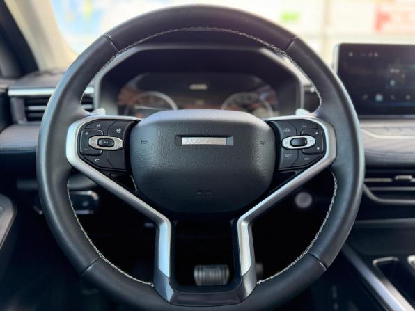 Haval Jolion I с пробегом 2023 года, цена 1 970 000 рублей, 43946 км, внедорожник, Автокод Объявления