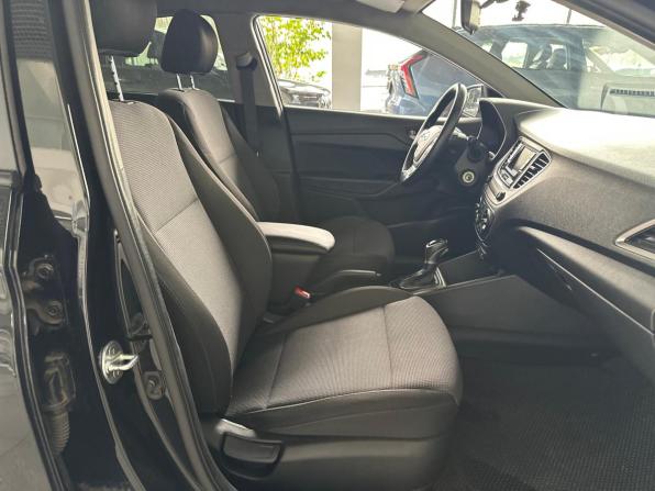 Hyundai Solaris II с пробегом 2018 года, цена 1 449 000 рублей, 70000 км, седан, Автокод Объявления