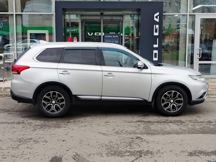 Mitsubishi Outlander III Рестайлинг 2 Брянск  - изображение 4