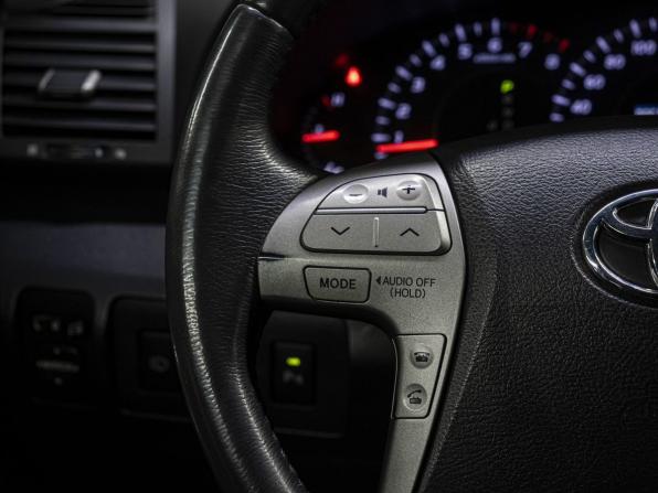 Toyota Camry VI (XV40) Рестайлинг с пробегом 2011 года, цена 1 200 000 рублей, 264837 км, седан, Автокод Объявления