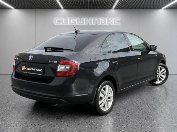 Skoda Rapid I Рестайлинг с пробегом 2019 года, цена 1 075 000 рублей, 123443 км, лифтбек, Автокод Объявления
