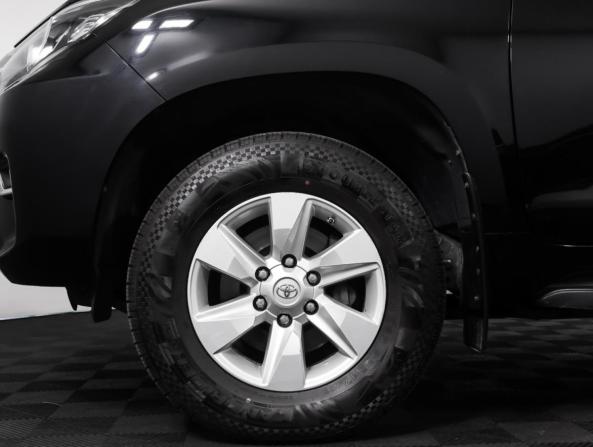 Toyota Land Cruiser Prado 150 Series Рестайлинг 2 с пробегом 2018 года, цена 4 645 000 рублей, 109318 км, внедорожник, Автокод Объявления