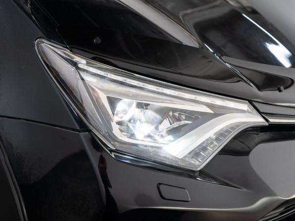 Toyota RAV4 IV (XA40) Рестайлинг с пробегом 2018 года, цена 2 175 000 рублей, 178100 км, внедорожник, Автокод Объявления