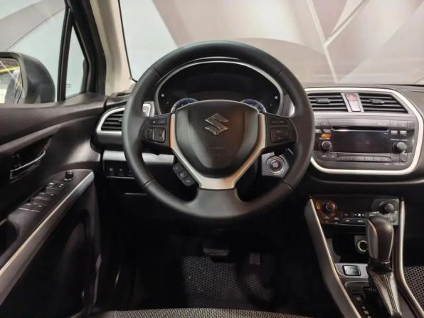 Suzuki SX4 II (S-Cross) с пробегом 2014 года, цена 1 165 000 рублей, 184000 км, хэтчбек, Автокод Объявления