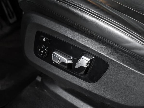 BMW X7 I (G07) Рестайлинг с пробегом 2023 года, цена 12 900 000 рублей, 19979 км, внедорожник, Автокод Объявления