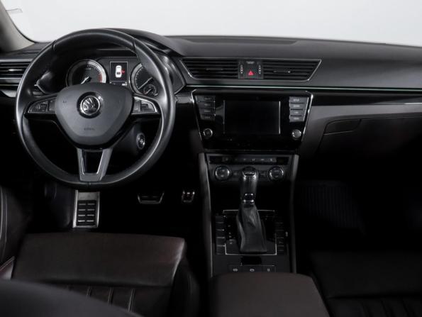 Skoda Superb III с пробегом 2015 года, цена 2 244 000 рублей, 87416 км, лифтбек, Автокод Объявления