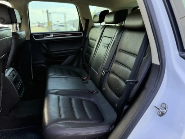 Volkswagen Touareg II с пробегом 2012 года, цена 1 590 000 рублей, 210833 км, внедорожник, Автокод Объявления