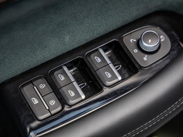 Geely Monjaro I с пробегом 2024 года, цена 3 498 000 рублей, 20551 км, внедорожник, Автокод Объявления