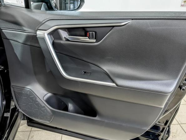 Toyota RAV4 V (XA50) с пробегом 2020 года, цена 2 900 000 рублей, 89050 км, внедорожник, Автокод Объявления