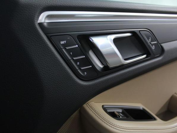 Porsche Macan I Рестайлинг с пробегом 2019 года, цена 4 950 000 рублей, 80114 км, внедорожник, Автокод Объявления