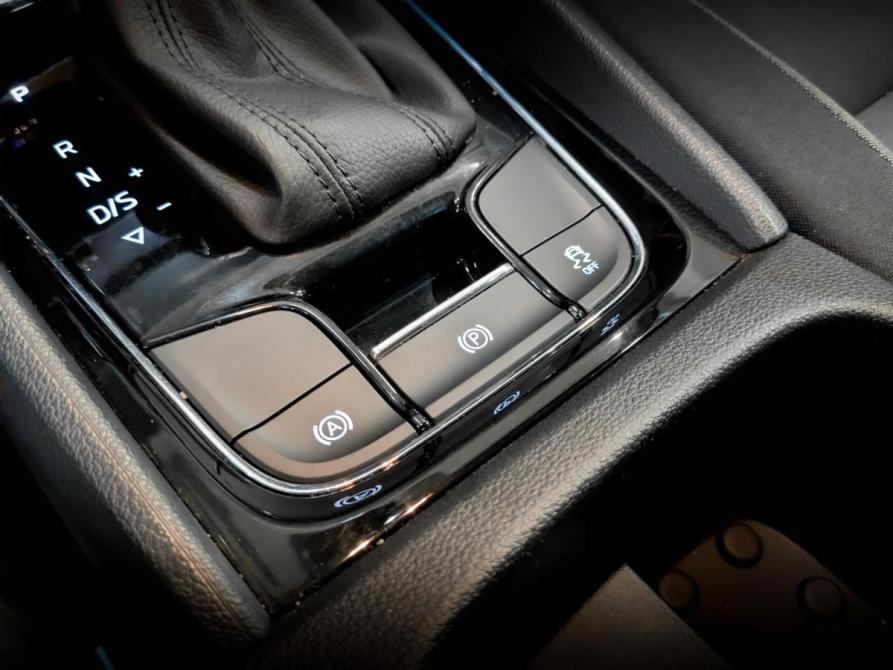 Skoda Karoq I Москва  - изображение 25