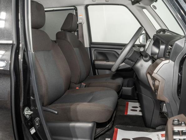 Toyota Roomy I Рестайлинг с пробегом 2022 года, цена 1 015 000 рублей, 56000 км, микровэн, Автокод Объявления