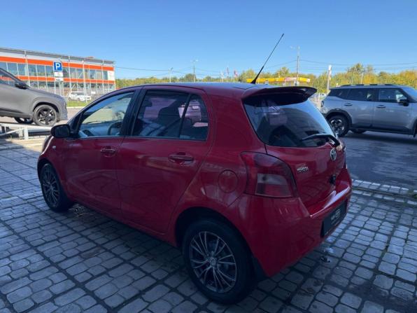 Toyota Yaris II с пробегом 2006 года, цена 565 000 рублей, 230612 км, хэтчбек, Автокод Объявления