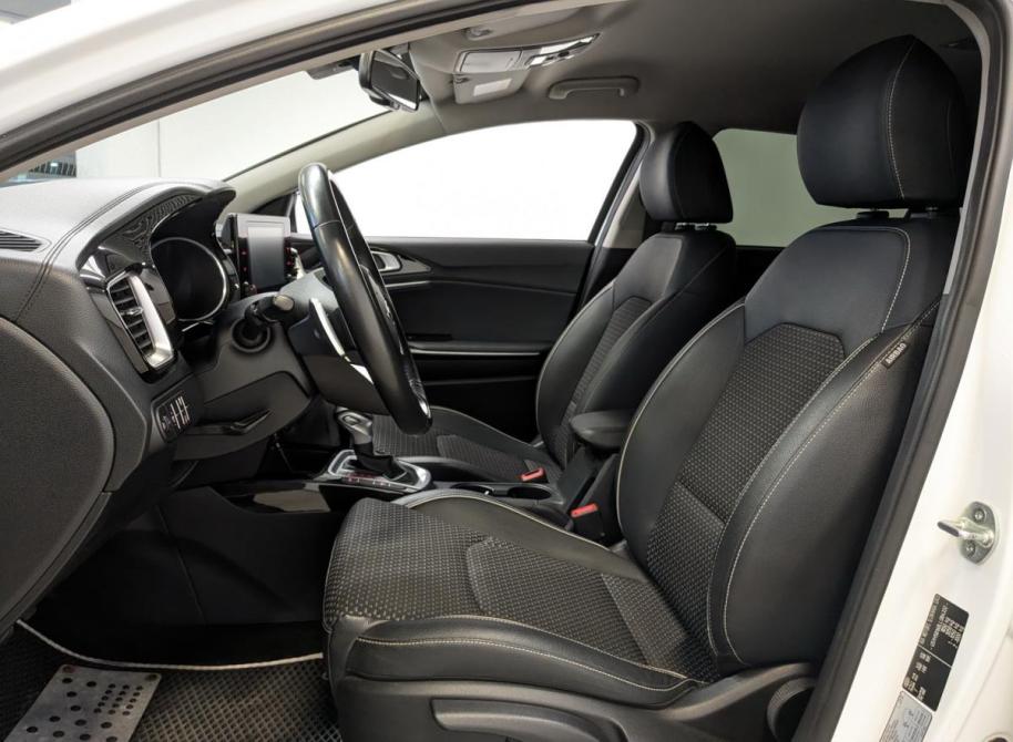 Kia Ceed III Санкт-Петербург  - изображение 20