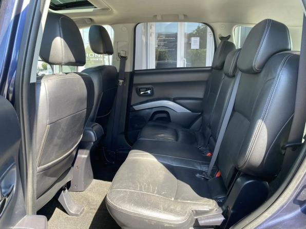 Mitsubishi Outlander II с пробегом 2007 года, цена 805 000 рублей, 214000 км, внедорожник, Автокод Объявления