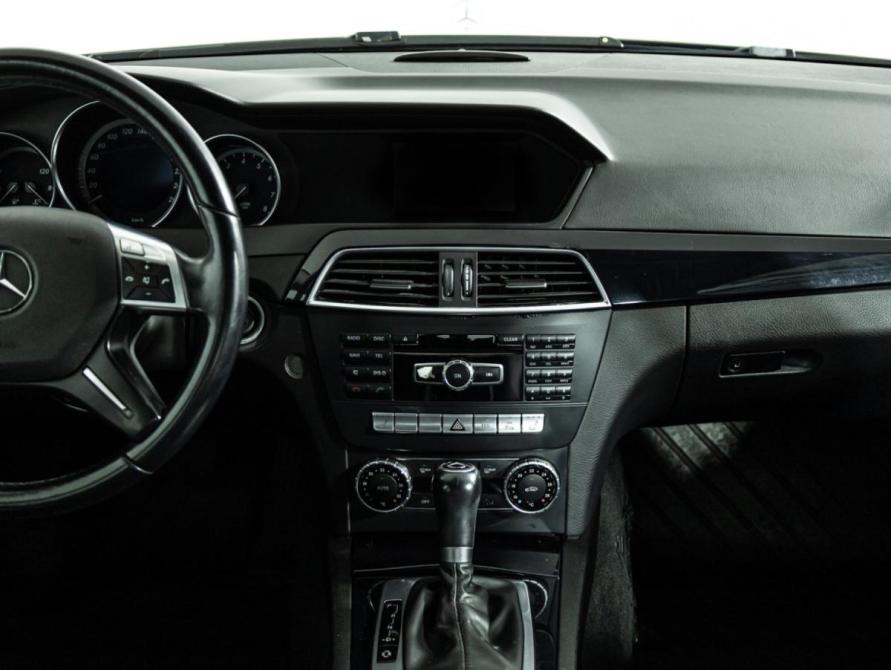Mercedes-Benz C-Класс III (W204) Рестайлинг Санкт-Петербург  - изображение 15