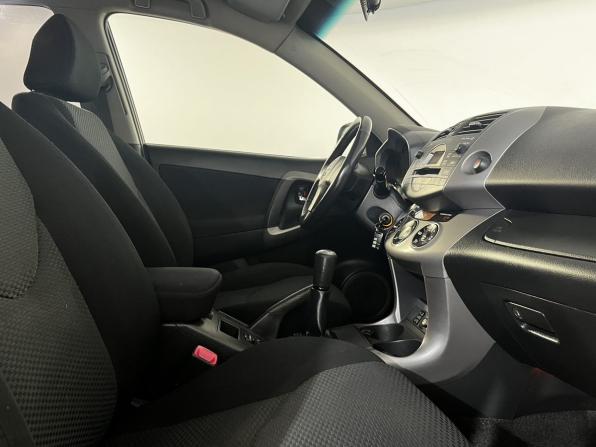 Toyota RAV4 III (XA30) с пробегом 2006 года, цена 899 900 рублей, 267000 км, внедорожник, Автокод Объявления