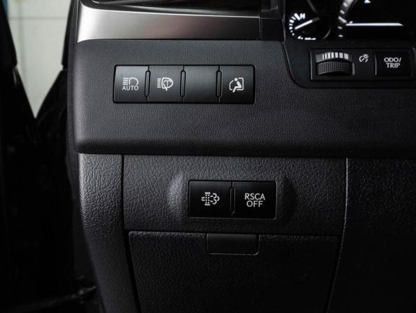 Lexus LX III Рестайлинг 2 с пробегом 2018 года, цена 7 899 000 рублей, 134542 км, внедорожник, Автокод Объявления