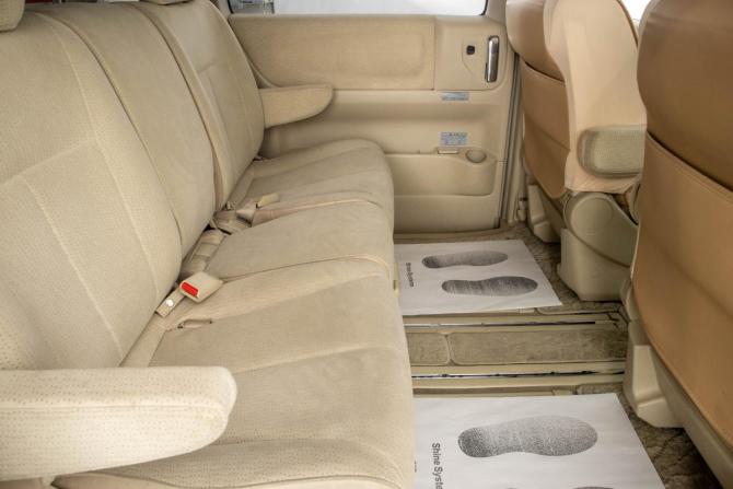 Nissan Elgrand II (E51) с пробегом 2005 года, цена 1 499 000 рублей, 170000 км, минивэн, Автокод Объявления