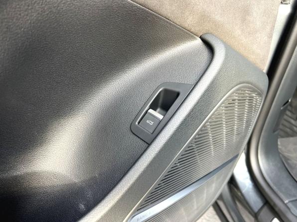 Audi Q8 I (4M) с пробегом 2019 года, цена 5 700 000 рублей, 110021 км, внедорожник, Автокод Объявления