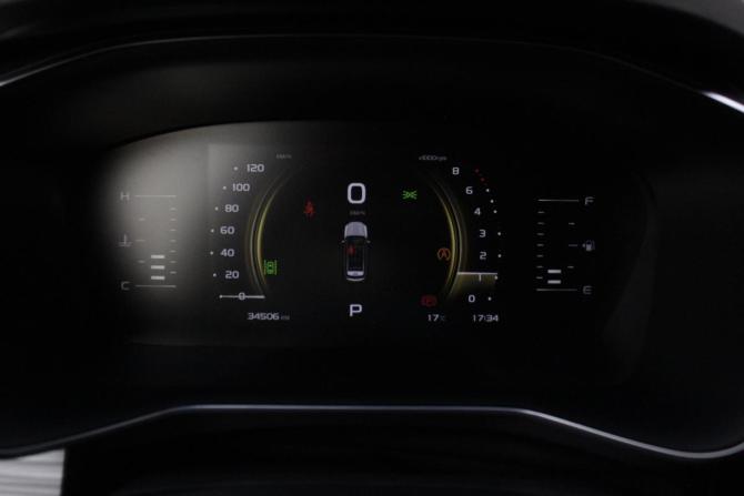 Geely Atlas Pro с пробегом 2024 года, цена 2 300 000 рублей, 34506 км, внедорожник, Автокод Объявления