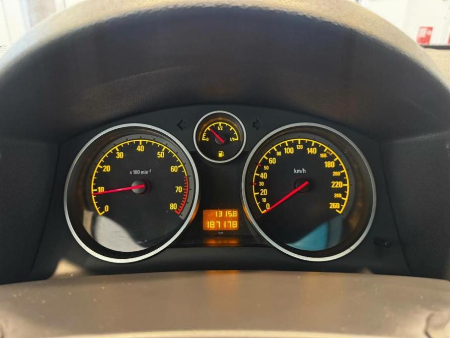 Opel Astra H Рестайлинг Подольск  - изображение 17
