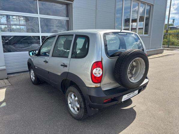 Chevrolet Niva I Рестайлинг с пробегом 2016 года, цена 445 000 рублей, 233000 км, внедорожник, Автокод Объявления