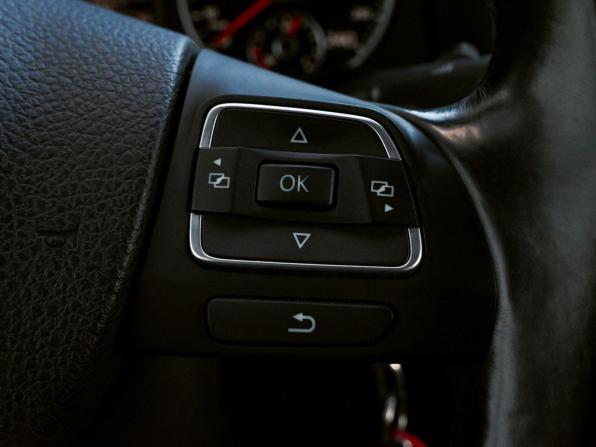 Volkswagen Tiguan I Рестайлинг с пробегом 2011 года, цена 1 400 000 рублей, 185746 км, внедорожник, Автокод Объявления